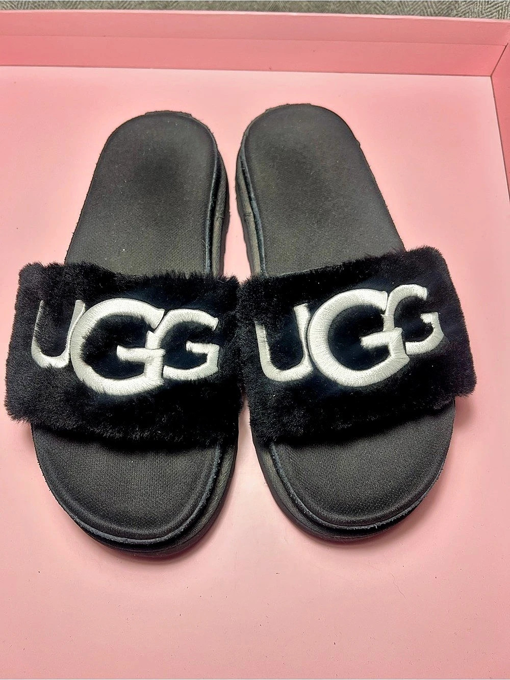 UGG Fluff Yeah Slide Black & White US 8